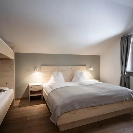 Drei Birken Aparthotel Sexten