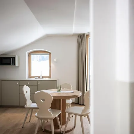 Drei Birken Aparthotel Sexten